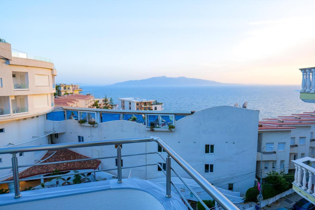 Gjoka Apartments, In Front Of Bougainville Bay Sarandë エクステリア 写真
