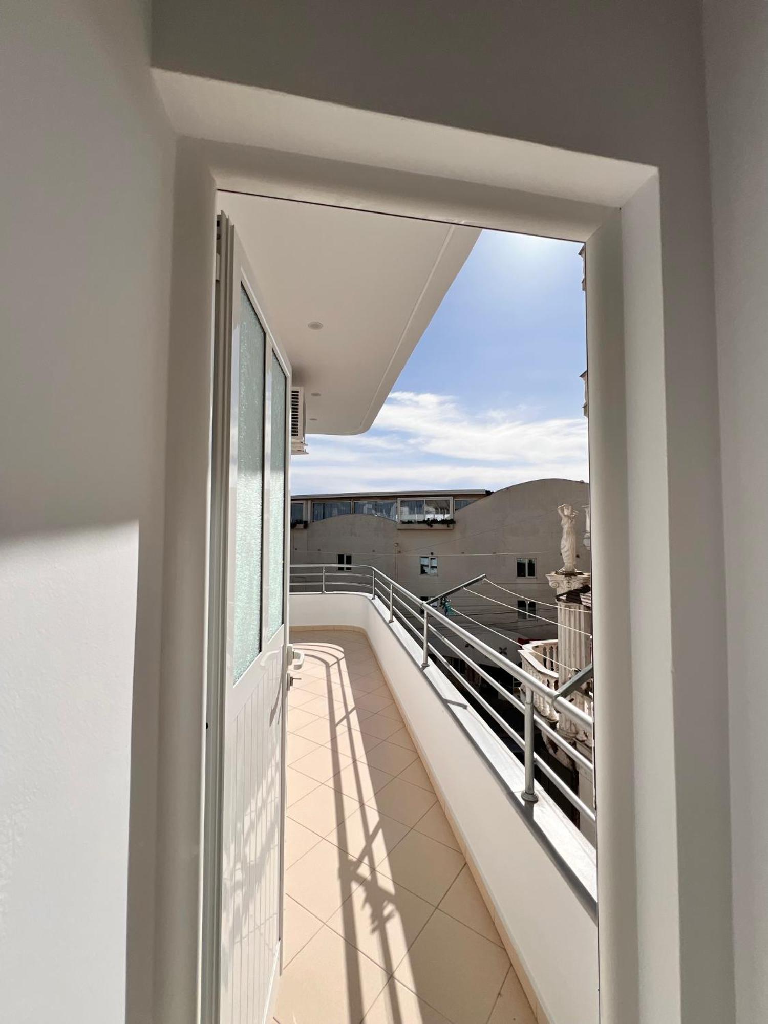 Gjoka Apartments, In Front Of Bougainville Bay Sarandë エクステリア 写真