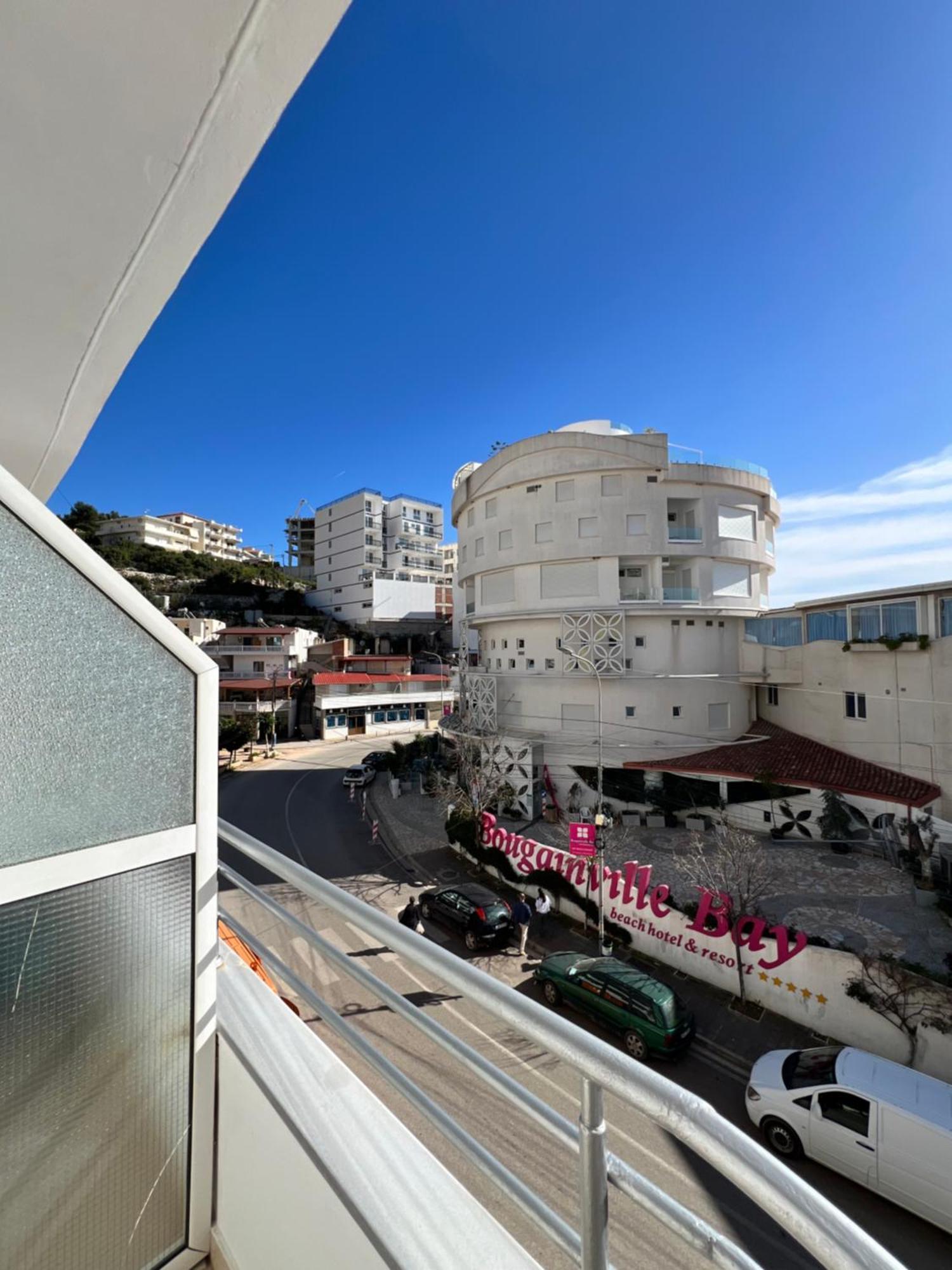 Gjoka Apartments, In Front Of Bougainville Bay Sarandë エクステリア 写真