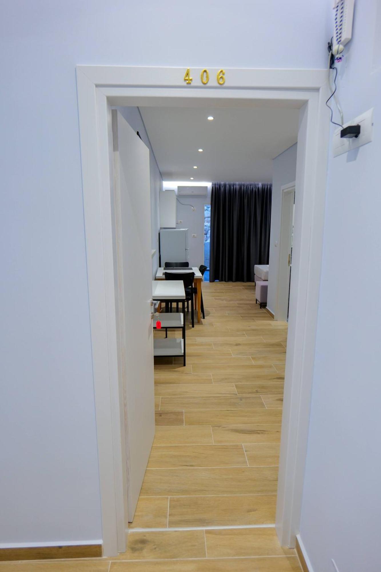Gjoka Apartments, In Front Of Bougainville Bay Sarandë エクステリア 写真